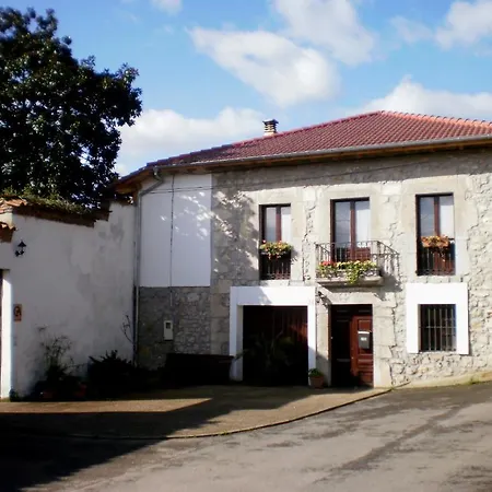 Hotel La Casona De Priorio 3*